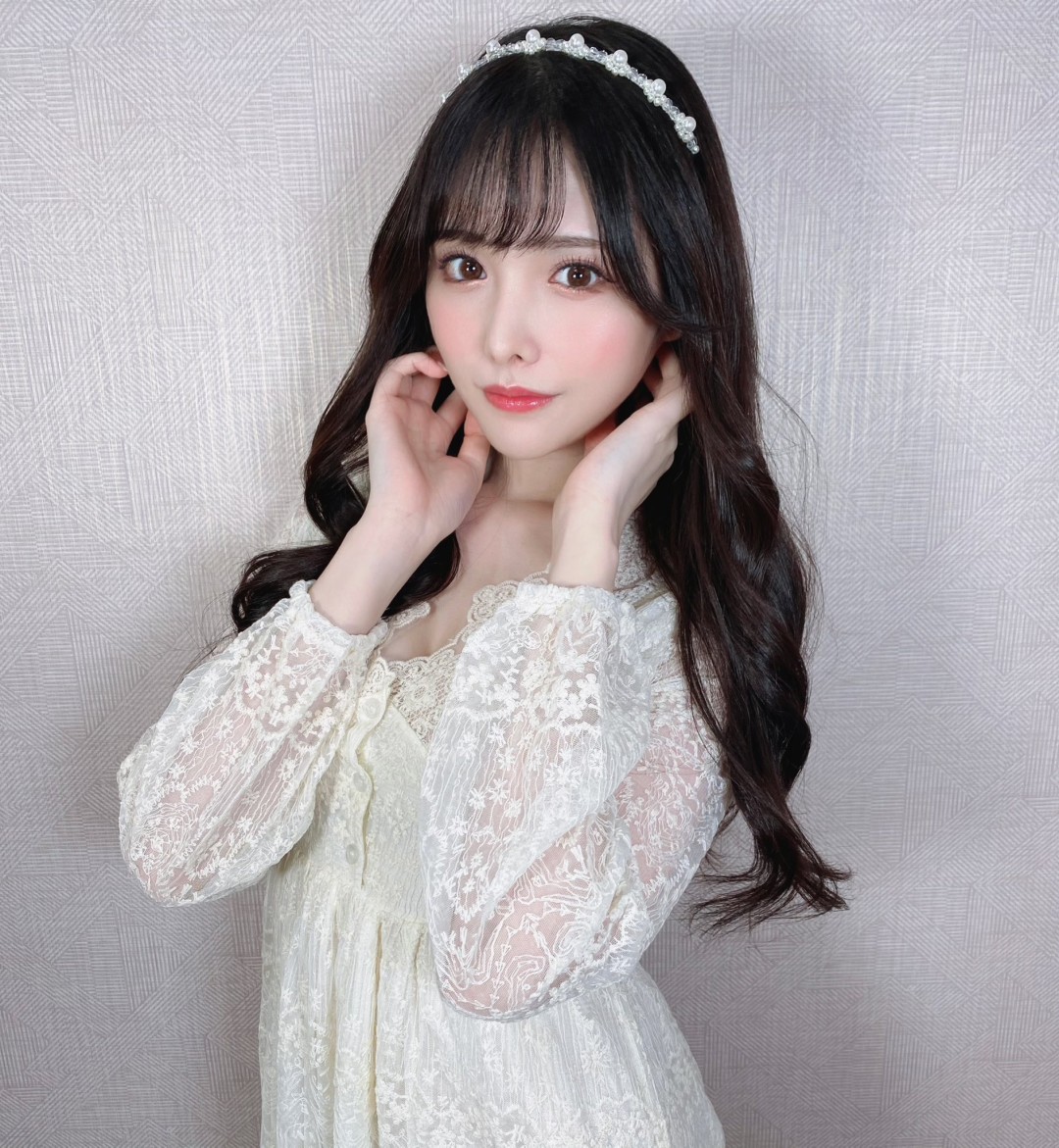 橋本ありな