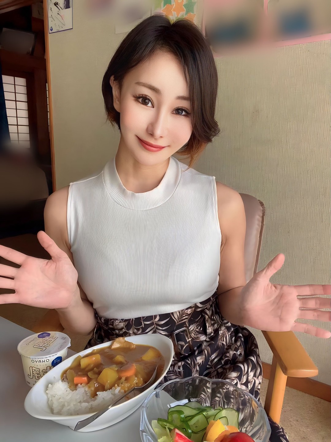 明里ともか(Akari Tomoka)