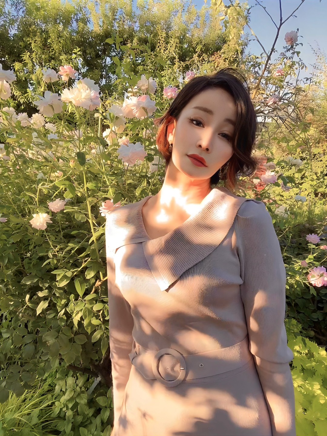 明里ともか(Akari Tomoka)