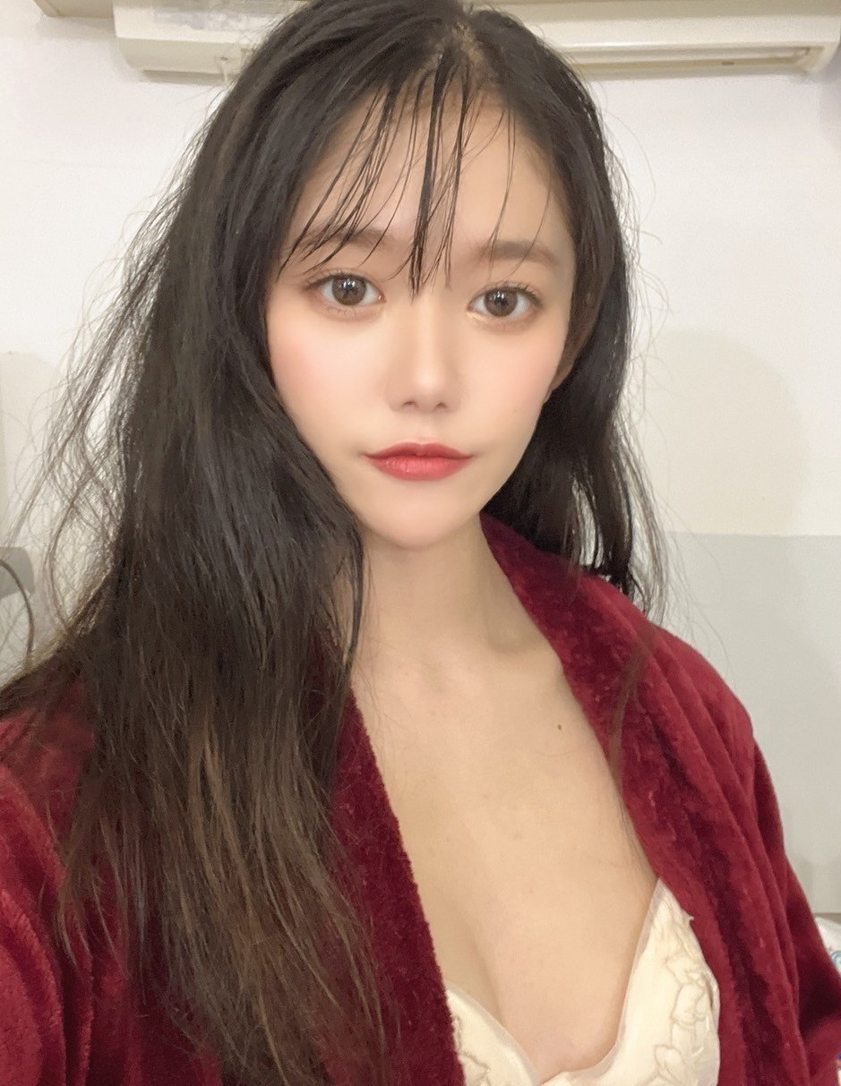 坂井なるは(坂井成羽,Sakai Naruha)