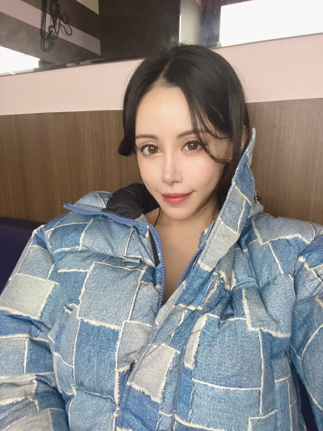 赤目レイラン(赤目蕾兰，Akame Reiran)