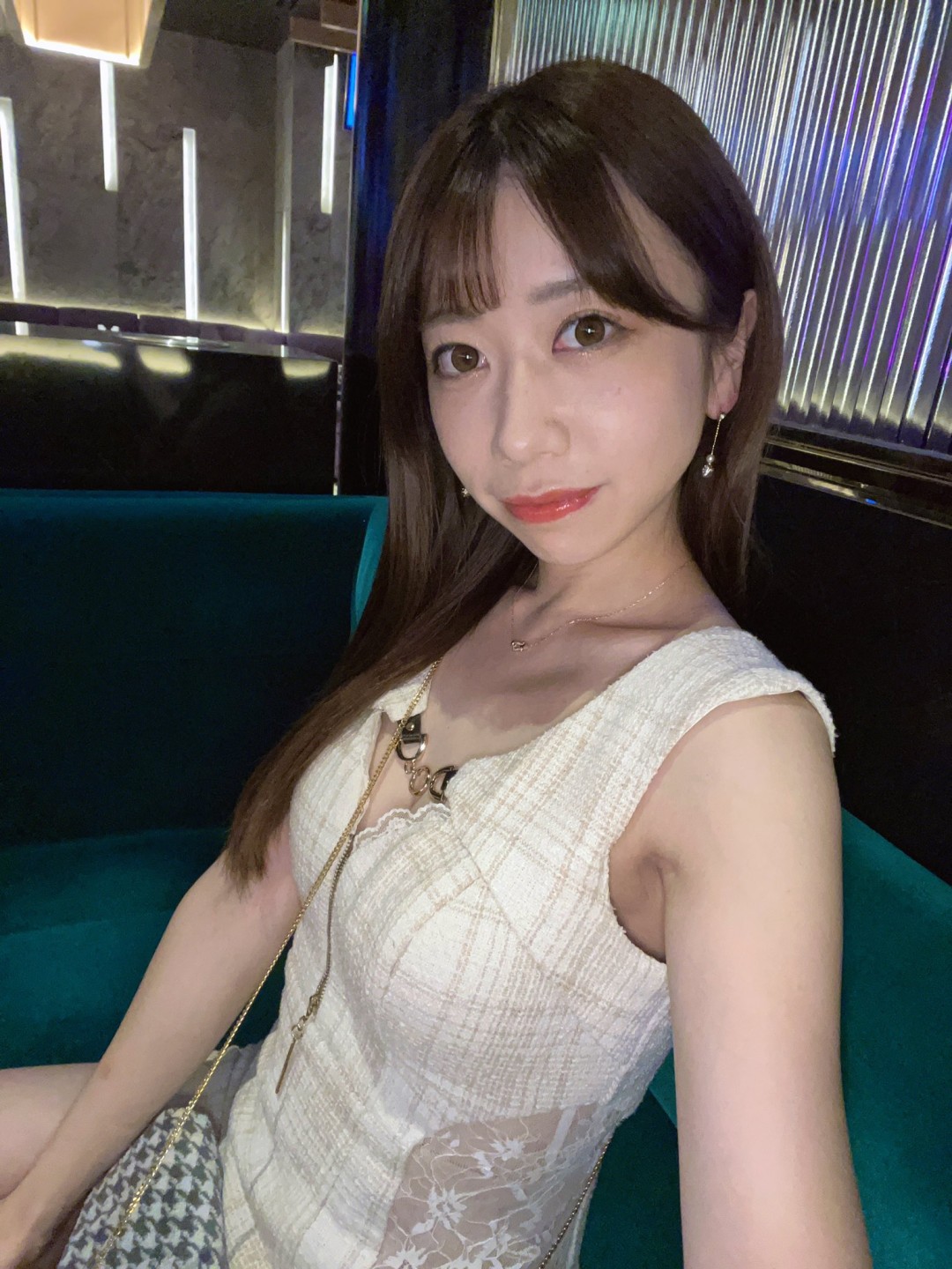 大浦真奈美(Oura Manami)