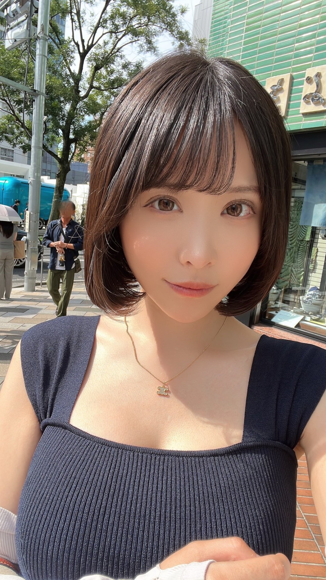 吉冈日和(吉岡ひより,Yoshioka Hiyori)