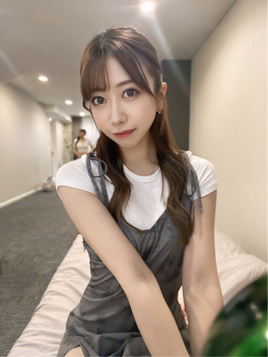 大浦真奈美(Oura Manami)