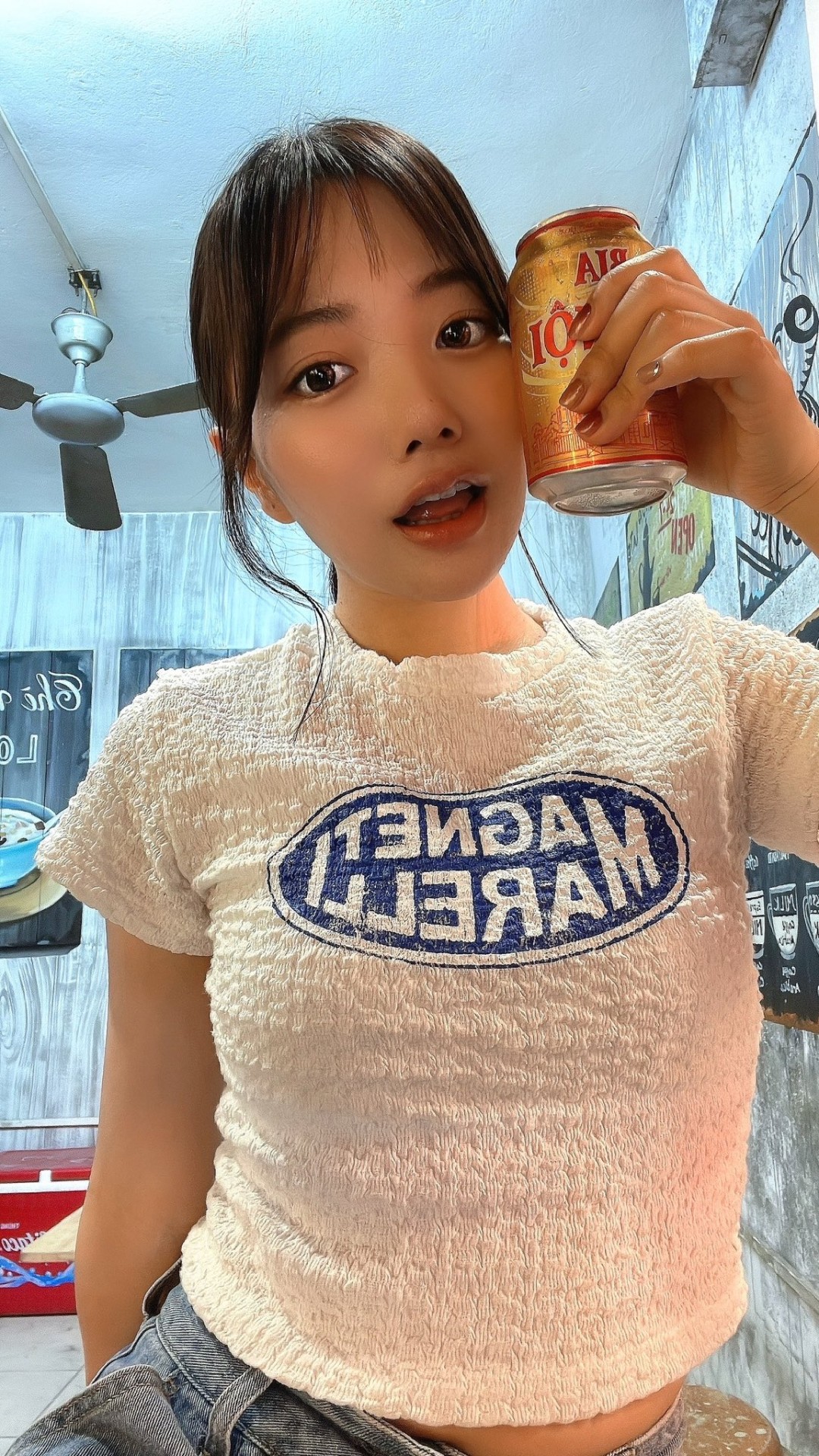 朝海凪咲(Nagisa Asami)