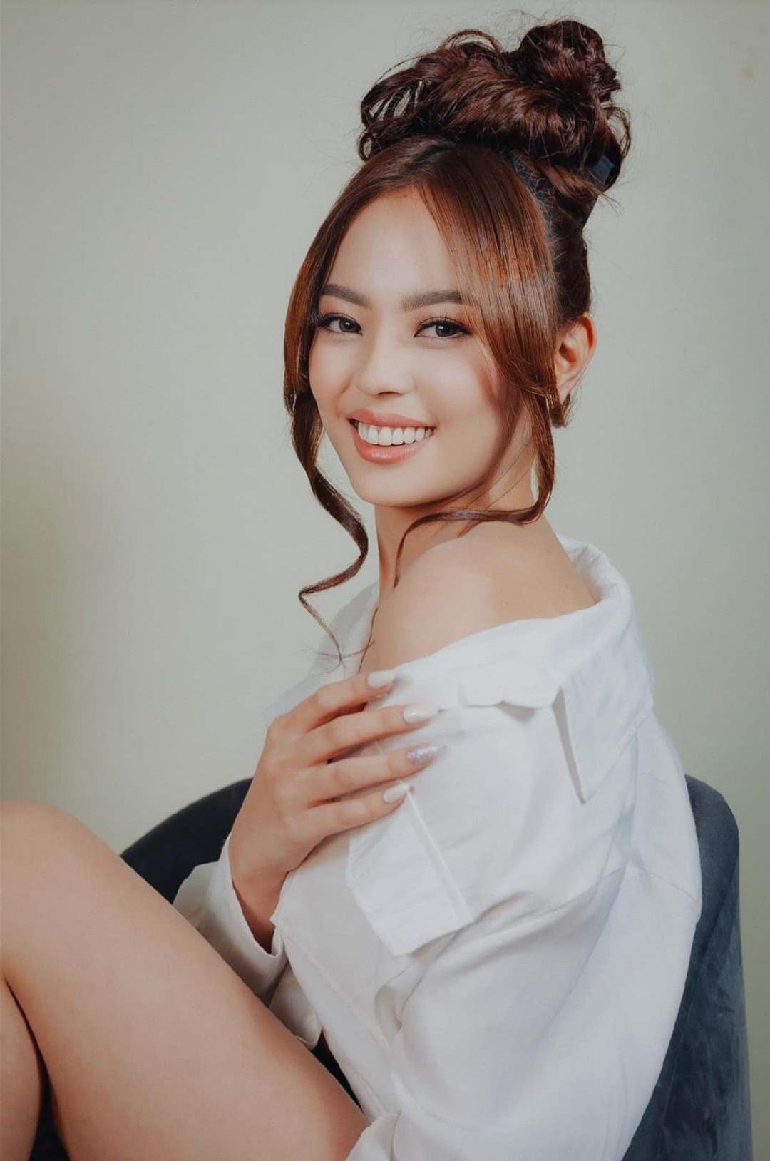 Stephanie Razo 斯蒂芬妮·拉兹(Stephanie Raz)- 图片 - xb1