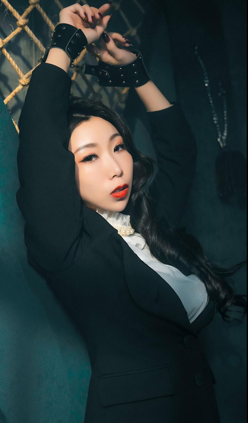 夏晴子（XiaQingZi）