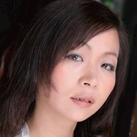 桜井麻里