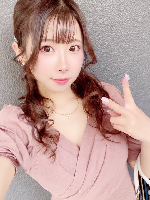 三田サクラ