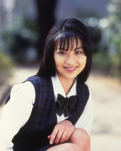 Aimi Nakatani: From Prodigy to Prolific, the Journey of a Modern Ceramic Master